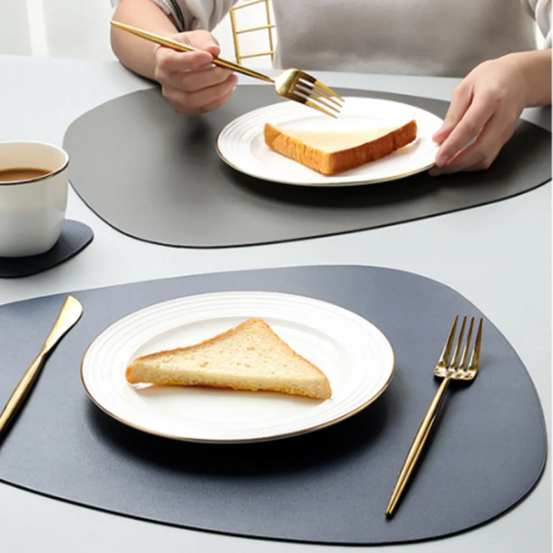 Pebble Placemat and Coaster