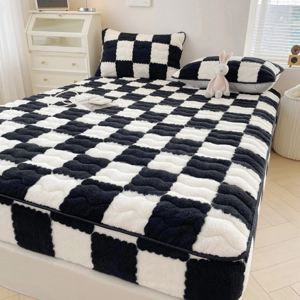 Velvet Checkered Bedsheet